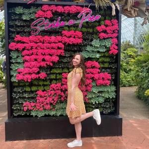 Meet your Posher, Sabrina